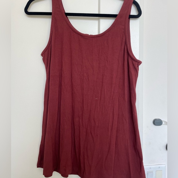 Torrid brick red rank top NWT - Picture 2 of 3